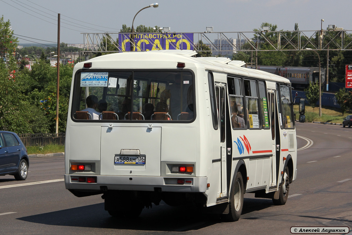 Воронежская область, ПАЗ-4234 № А 588 АМ 136