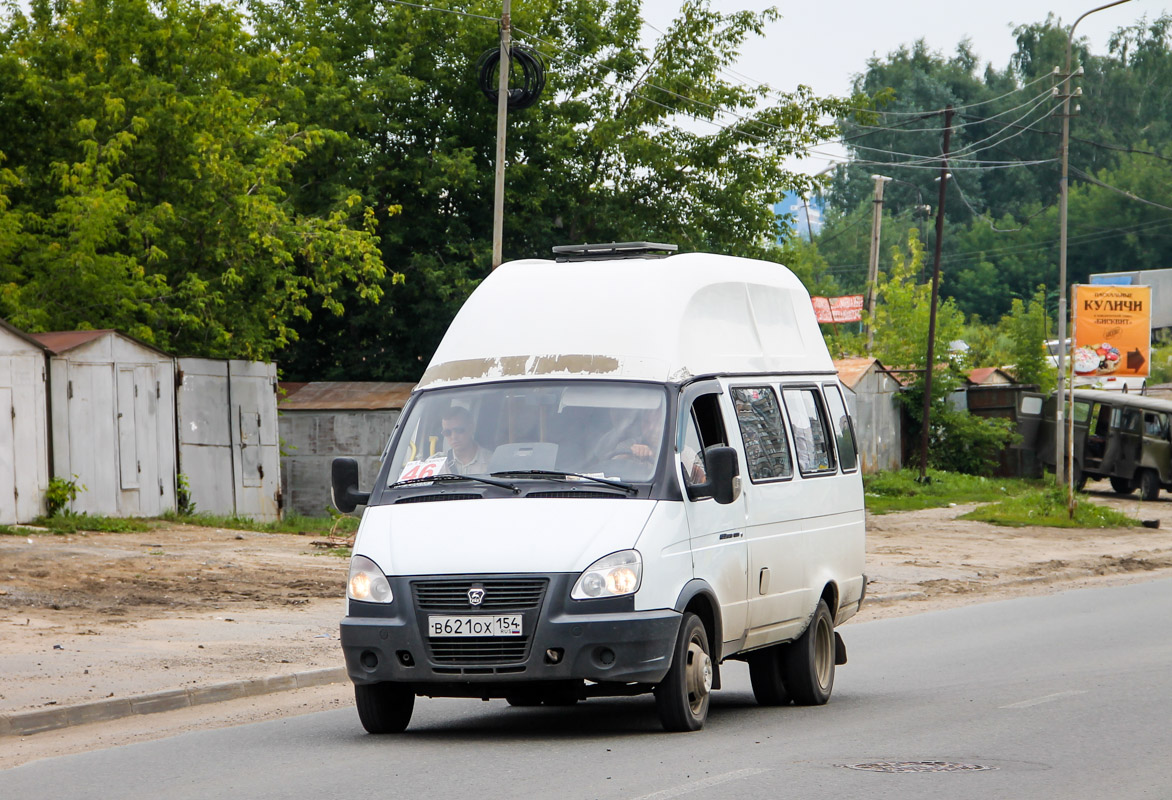 Новосибирская область, Луидор-225000 (ГАЗ-322133) № В 621 ОХ 154