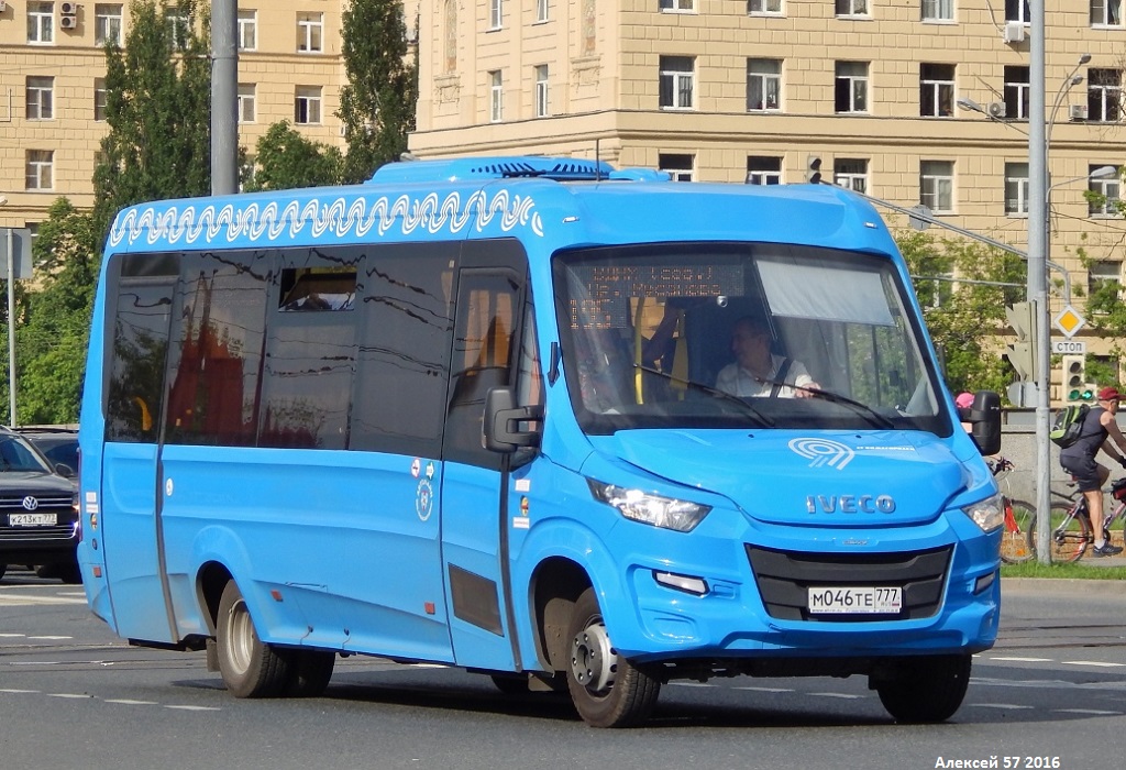 195 автобус оренбург. Нижегородец-vsn700 (Iveco). Iveco VSN-700. Автобус Ивеко VSN-700. Ивеко VSN 700.