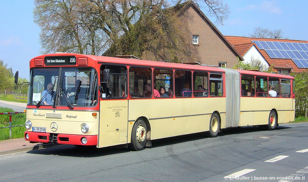 Северный Рейн-Вестфалия, Mercedes-Benz O305G № 8502; Нижняя Саксония — Bustreffen Wehmingen Hannoversches Straßenbahnmuseum 05.05.2013