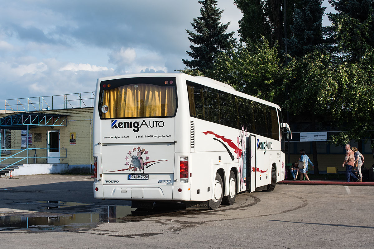 Калининградская область, Volvo 9900 № RA-V 738