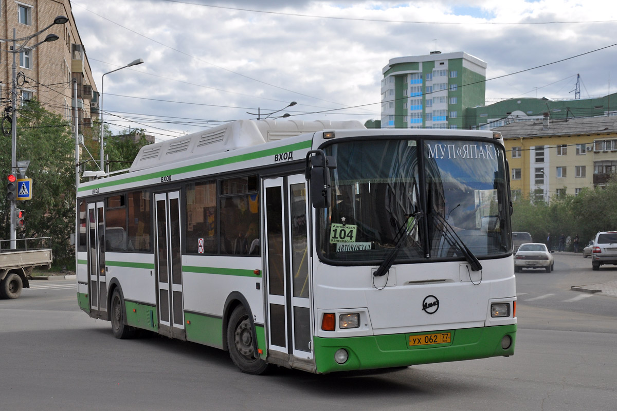 Саха (Якутия), ЛиАЗ-5256.57 № УХ 062 77