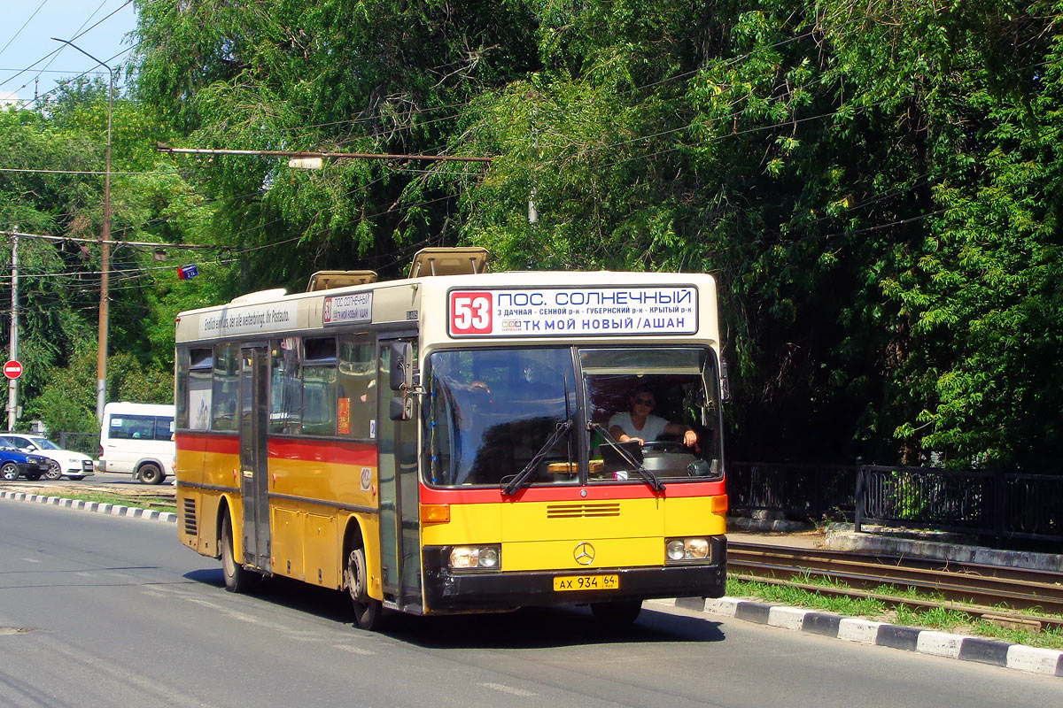 Saratov region, Mercedes-Benz O405 Nr. АХ 934 64