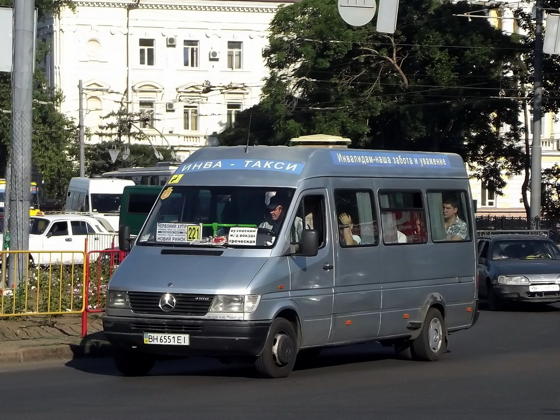 Одеська область, Minibus Options № BH 6551 EI