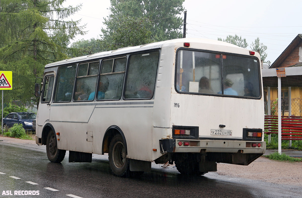 Псковская область, ПАЗ-32053 № 1166