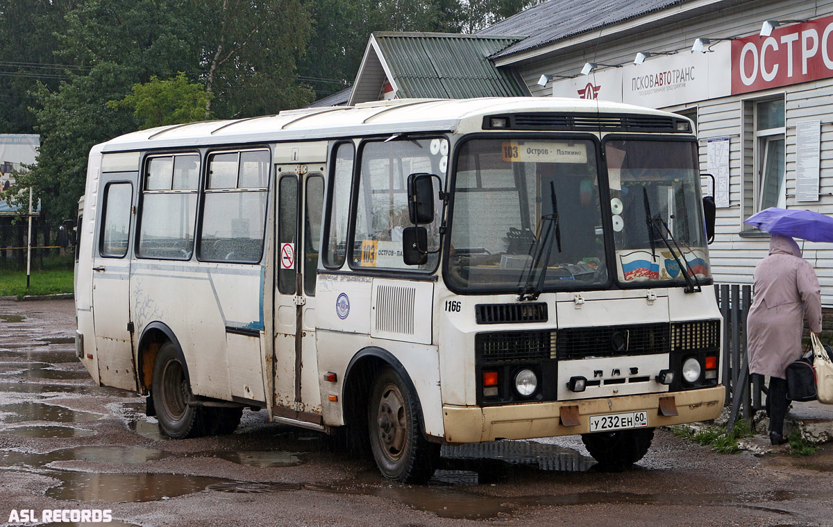 Псковская область, ПАЗ-32053 № 1166