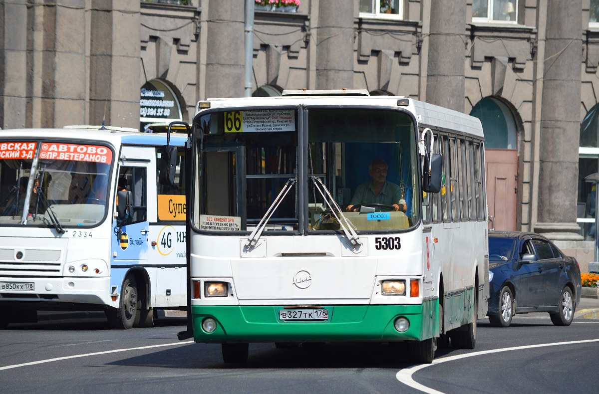 Санкт-Петербург, ЛиАЗ-5256.25 № 5303