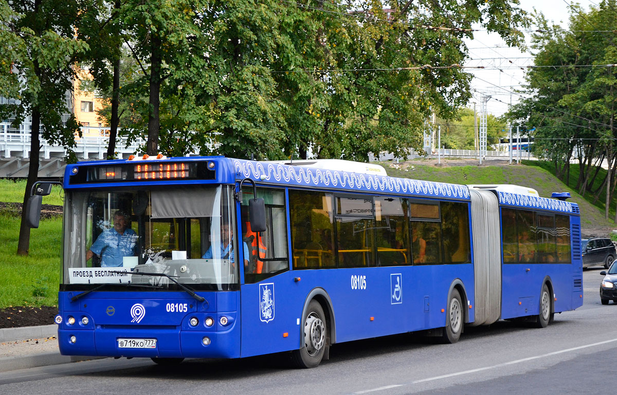 Москва, ЛиАЗ-6213.22 № 08105