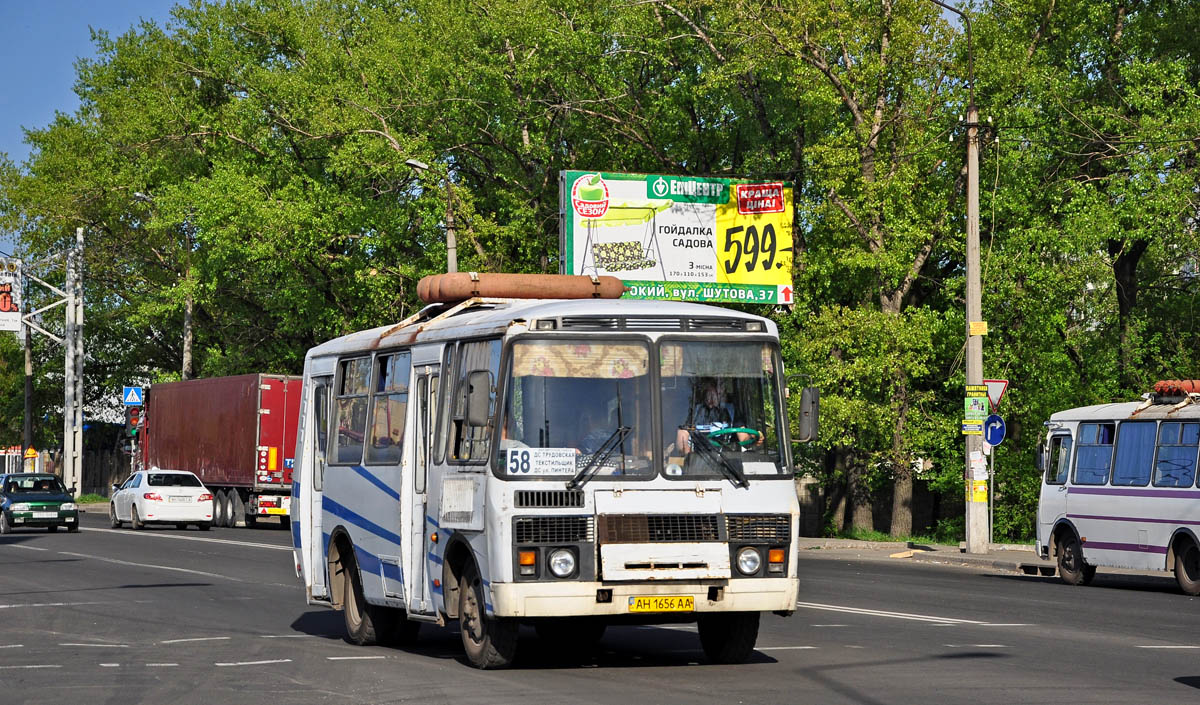 Donetsk region, PAZ-32054 № AH 1656 AA
