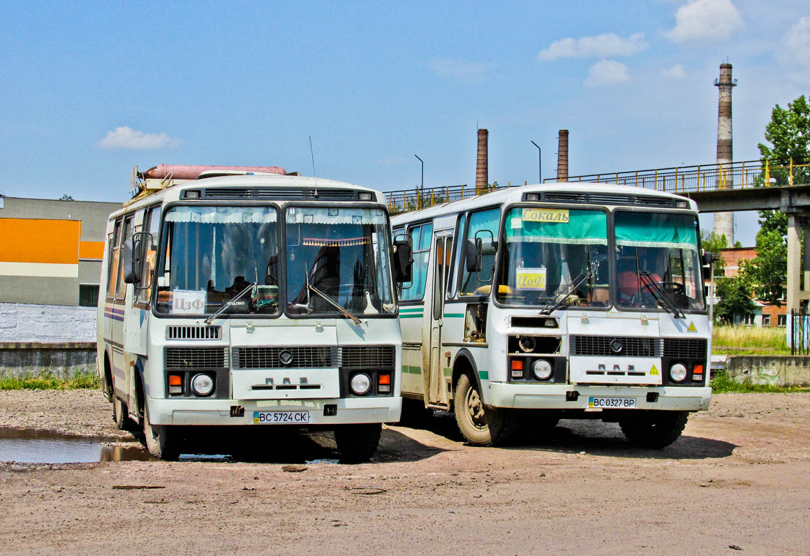 Львовская область, ПАЗ-32051-110 № BC 5724 CK; Львовская область, ПАЗ-32053 № BC 0327 BP; Львовская область — Разные фотографии