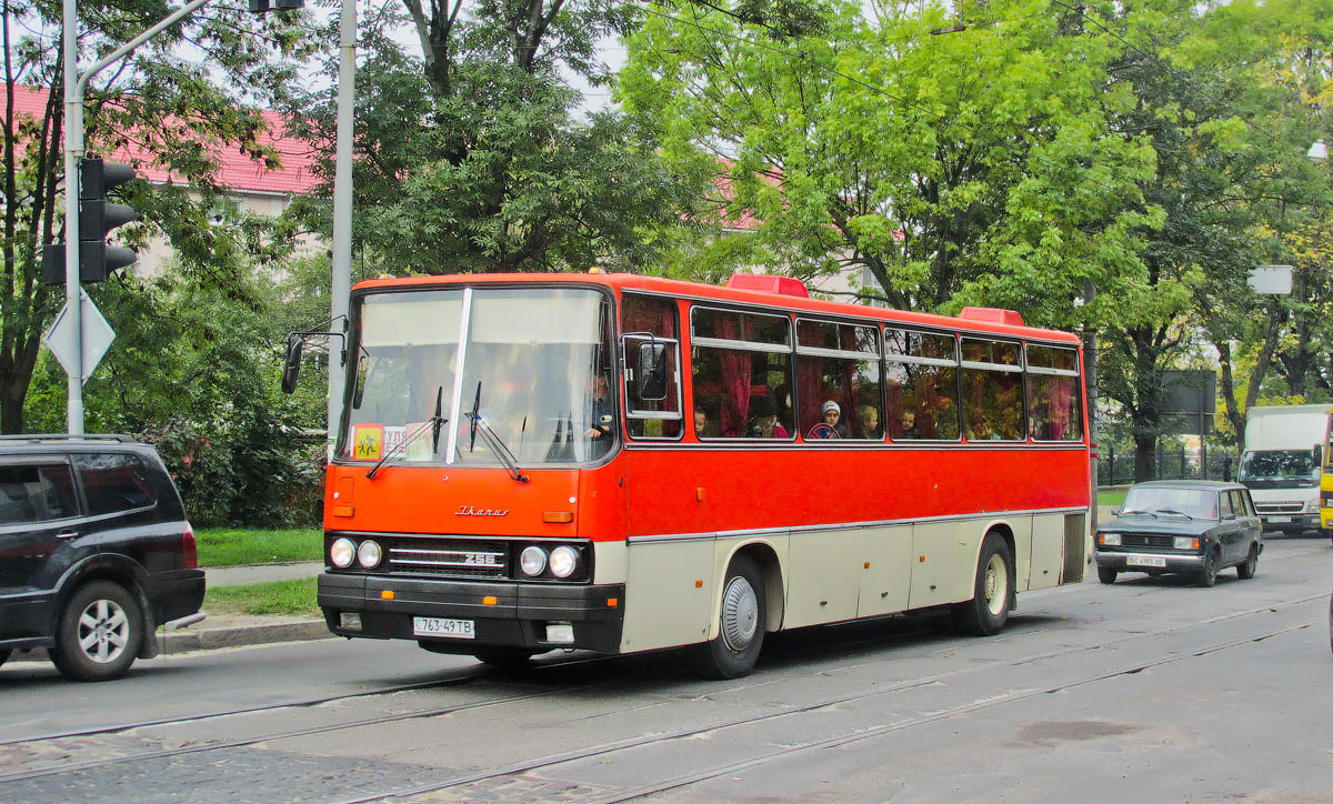 Lvov region, Ikarus 256.75 # 763-49 ТВ