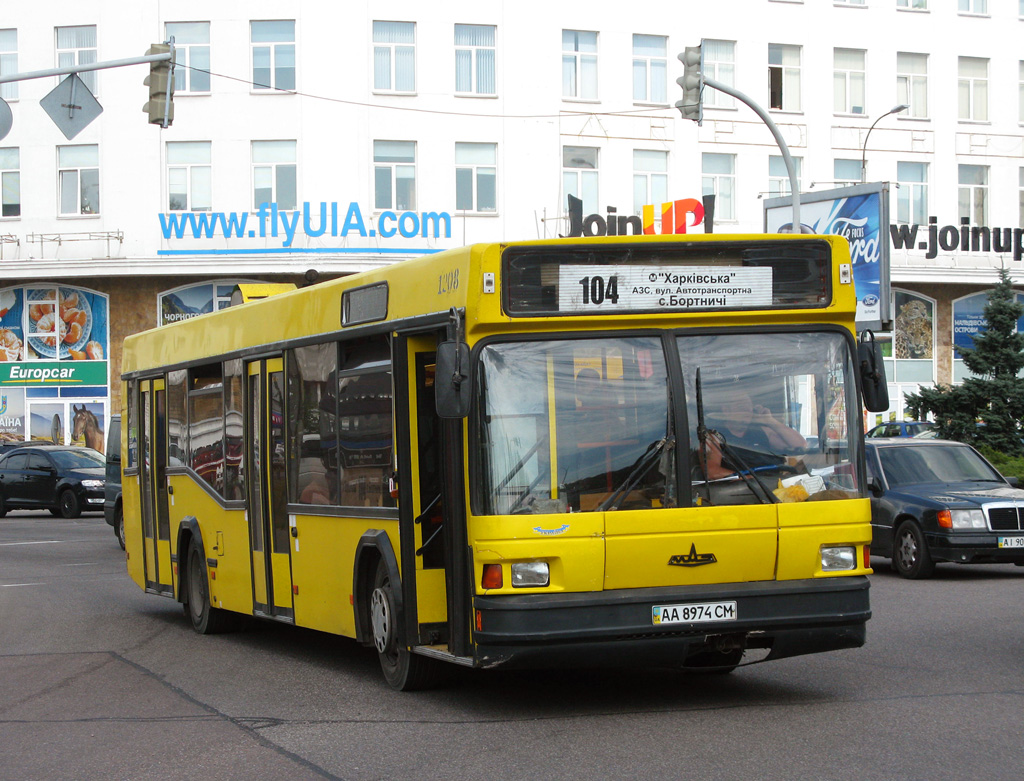 Kiew, MAZ-103.076 Nr. 1208