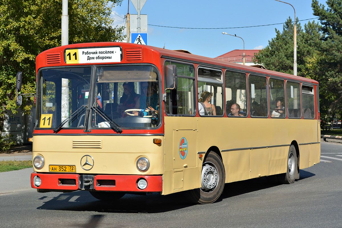 Тюменская область, Mercedes-Benz O305 № АН 352 72