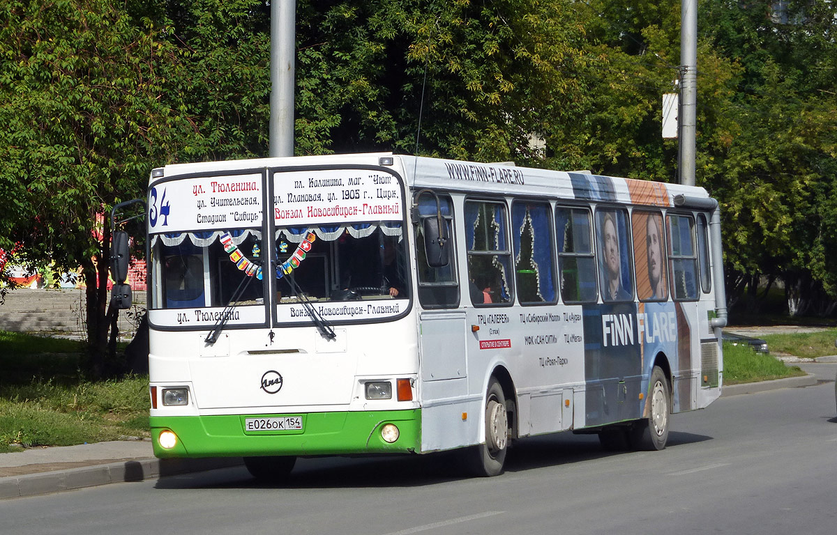 Новосибирская область, ЛиАЗ-5256.35 № Е 026 ОК 154