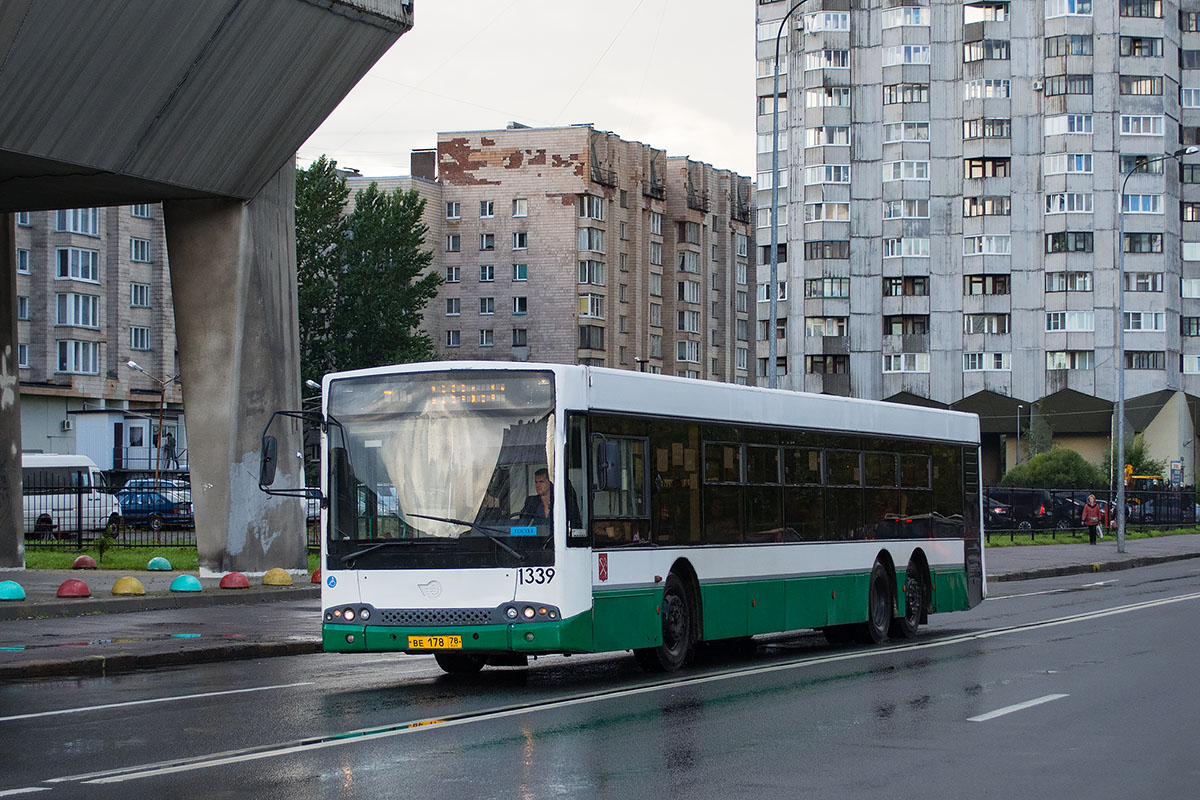 Санкт-Петербург, Волжанин-6270.06 