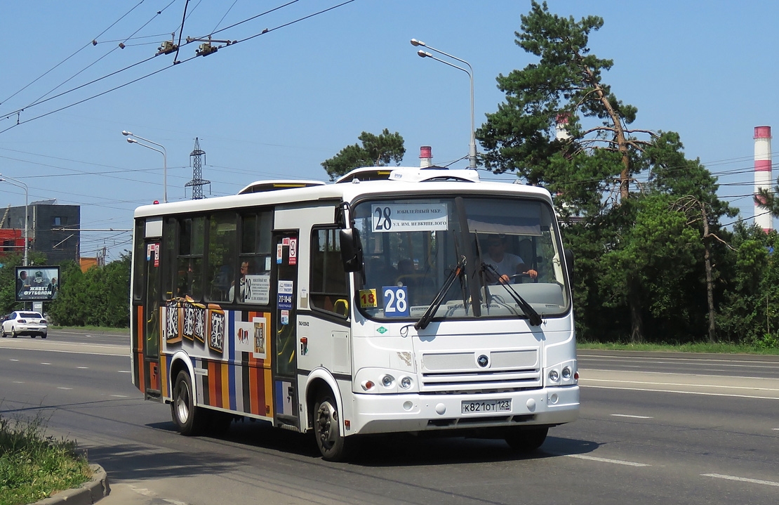 Krasnodar region, PAZ-320412-10 č. К 821 ОТ 123