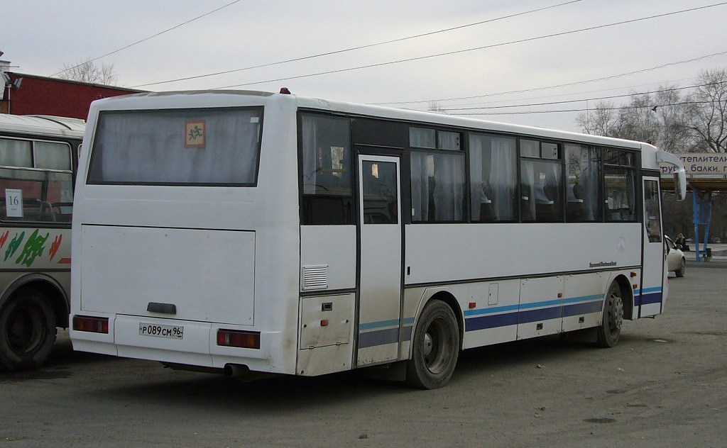 Свердловская область, КАвЗ-4238-02 № 87