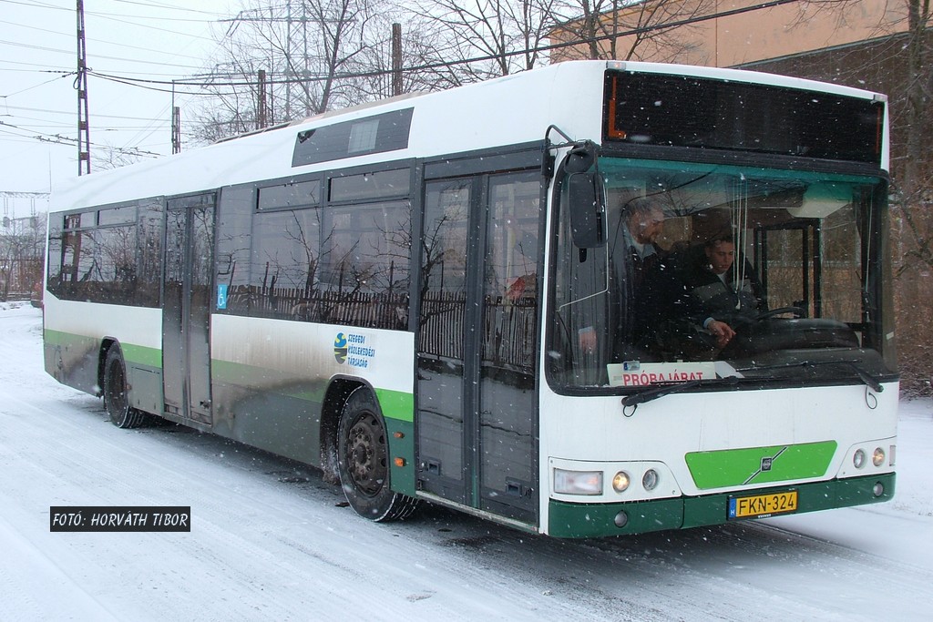 Венгрия, Volvo 7000 № FKN-324