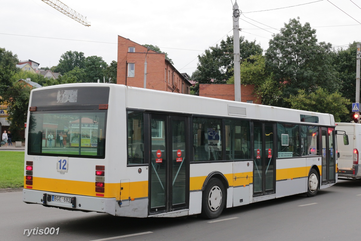 Литва, Van Hool A300 № 676