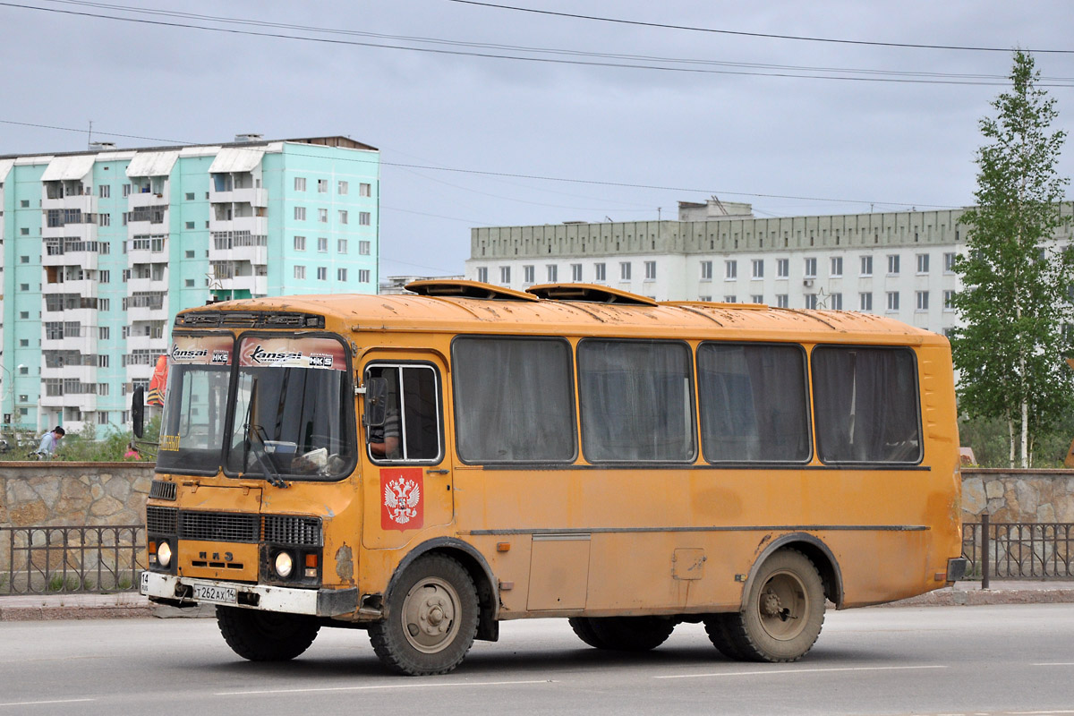 Саха (Якутия), ПАЗ-3205-110-60 № Т 262 АХ 14