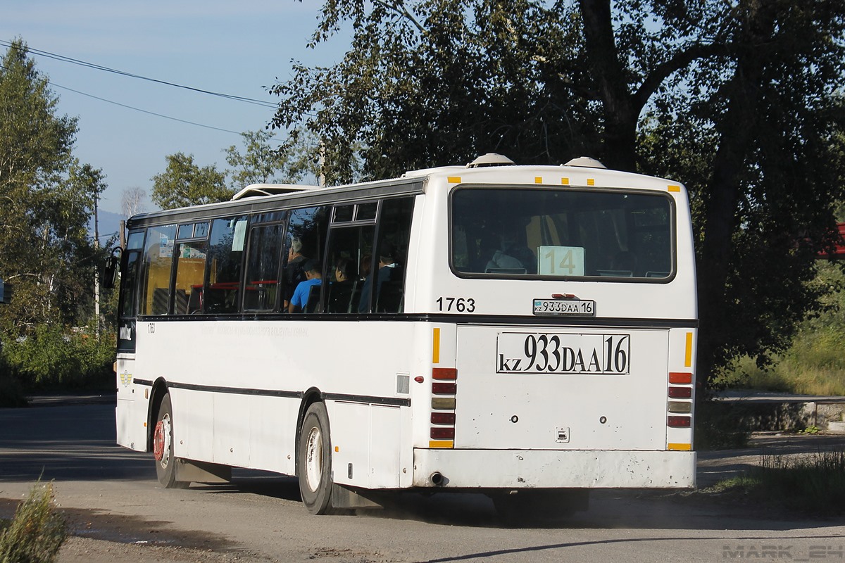 Восточно-Казахстанская область, Van Hool T815CL Integral № 933 DAA 16