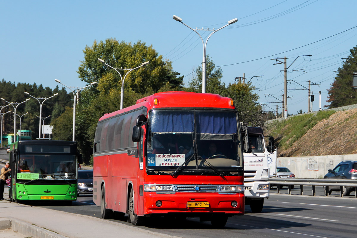 Новосибирская область, Kia KM948 Granbird Greenfield № КН 802 54