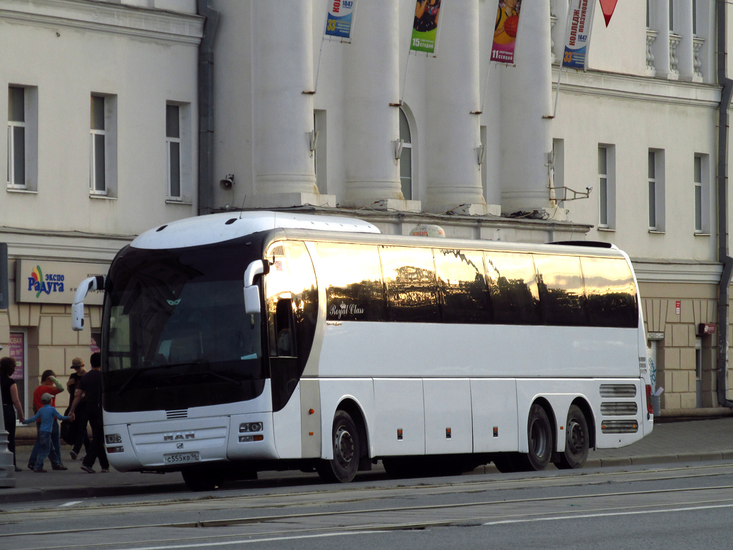 Свердловская область, MAN R08  Lion's Top Coach / Lion's Coach L № С 555 КВ 96