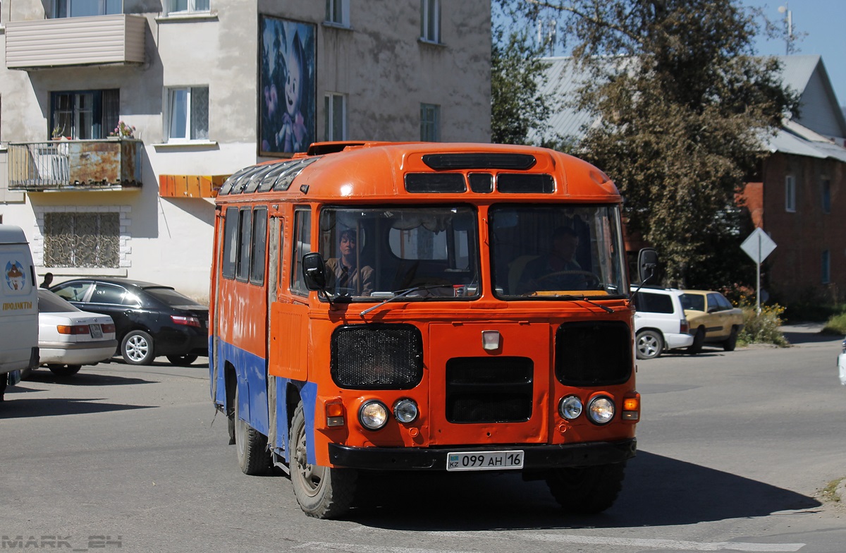 Восточно-Казахстанская область, ПАЗ-672М № 099 AH 16