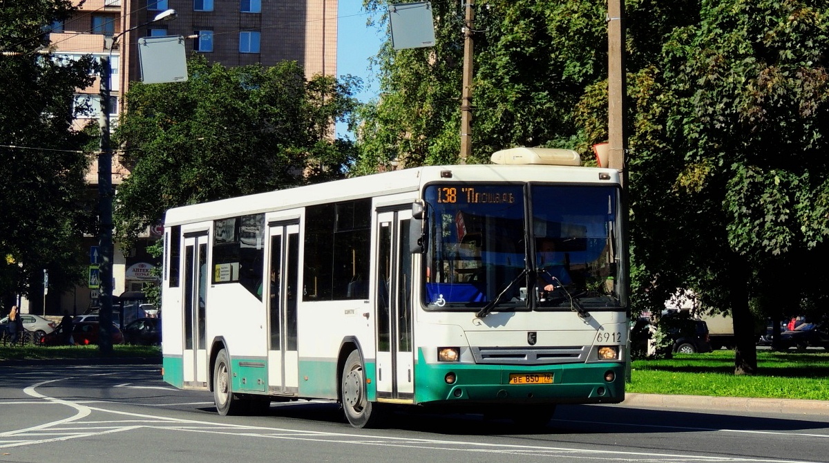 Sankt Petersburg, NefAZ-5299-30-32 Nr 6912