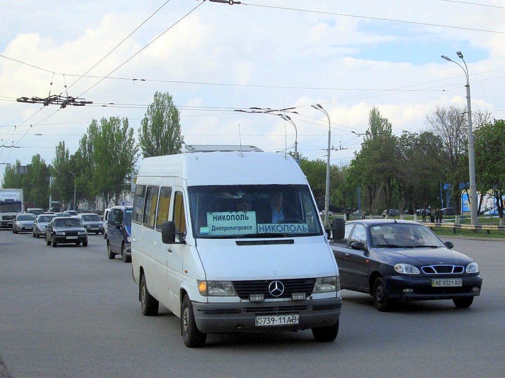Днепропетровская область, Mercedes-Benz Sprinter W903 312D № 739-11 АВ