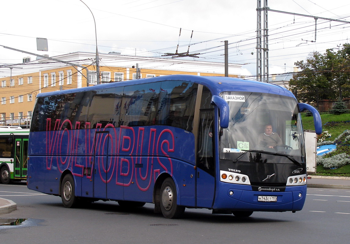 Москва, Sunsundegui Sideral № Н 743 СТ 197