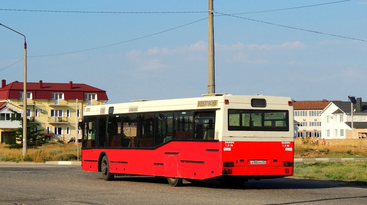 Республика Крым, Neoplan N4014NF № А 880 МХ 82