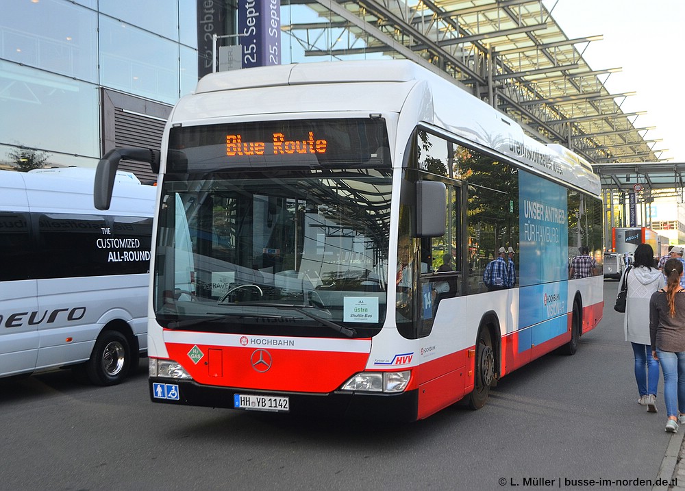 Гамбург, Mercedes-Benz O530BH Citaro FuelCell-Hybrid № 1142; Нижняя Саксония — IAA Nutzfahrzeuge 2016