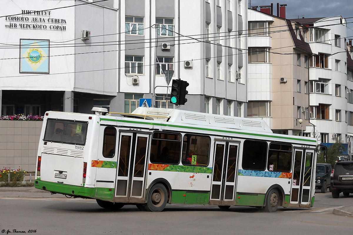 Саха (Якутия), ЛиАЗ-5256.57 № В 975 ЕС 14