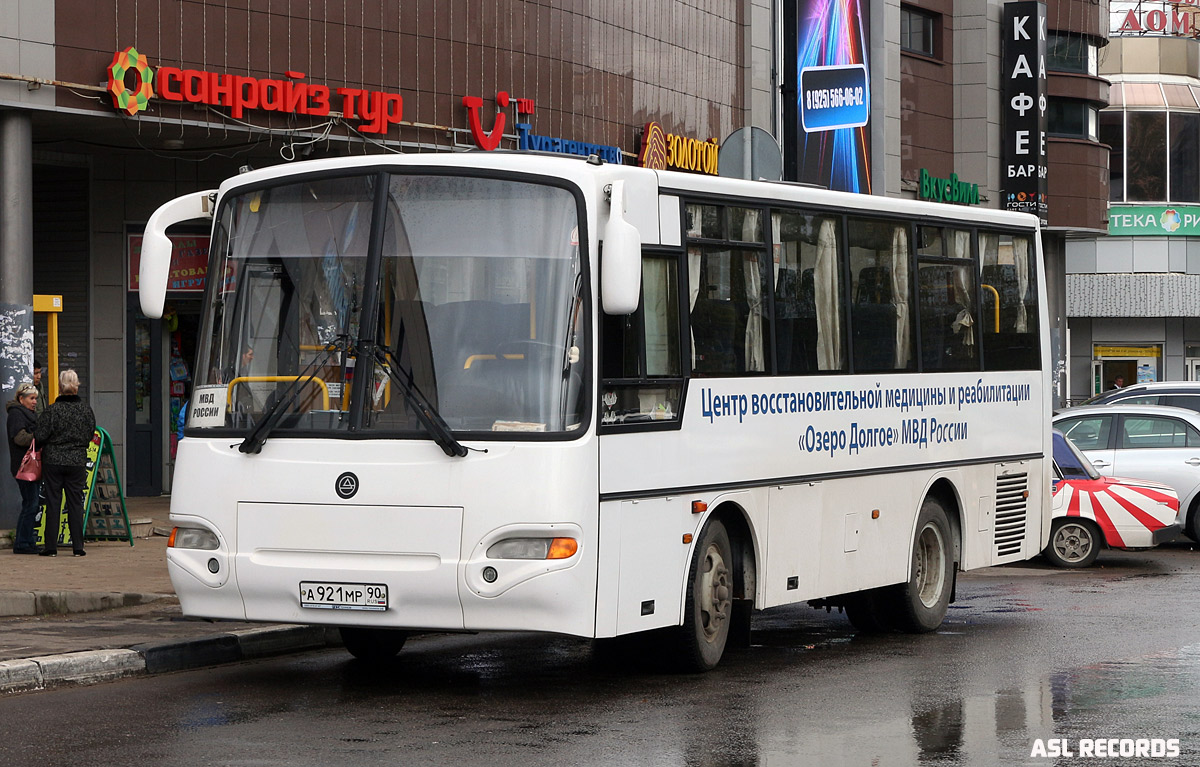 Московская область, КАвЗ-4235-42 № А 921 МР 90