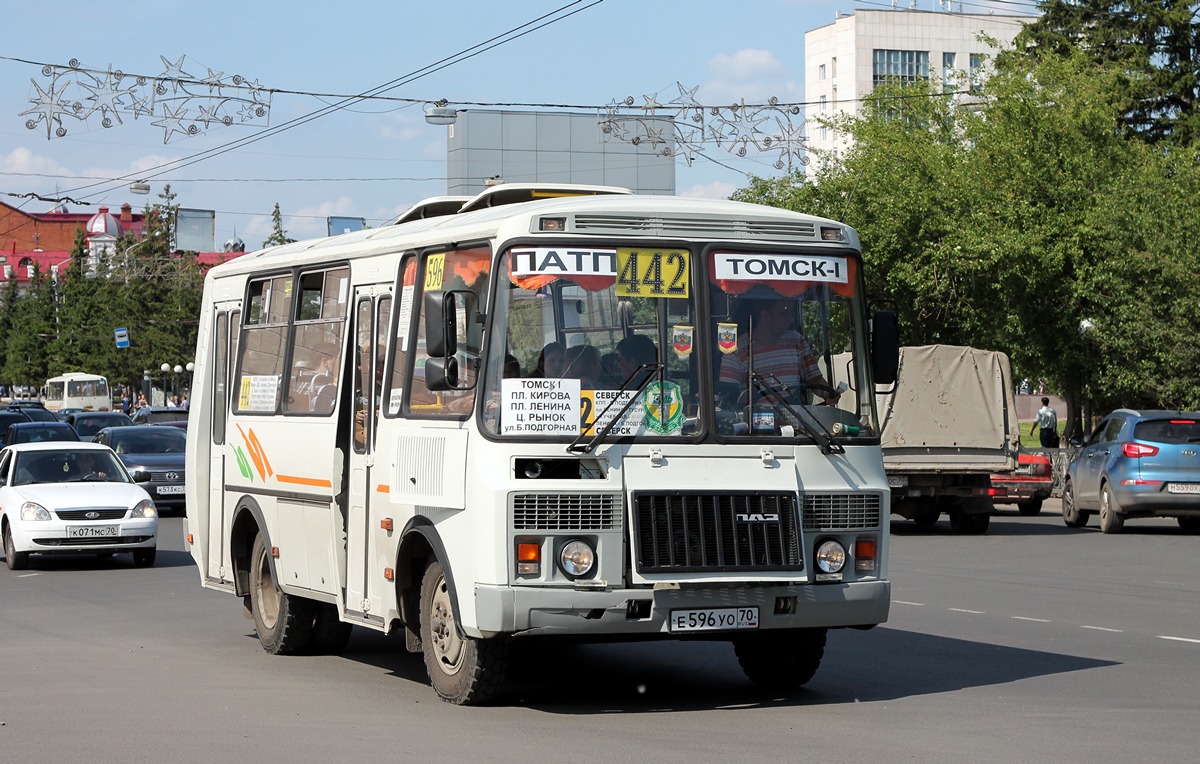 Томская область, ПАЗ-32054 № Е 596 УО 70