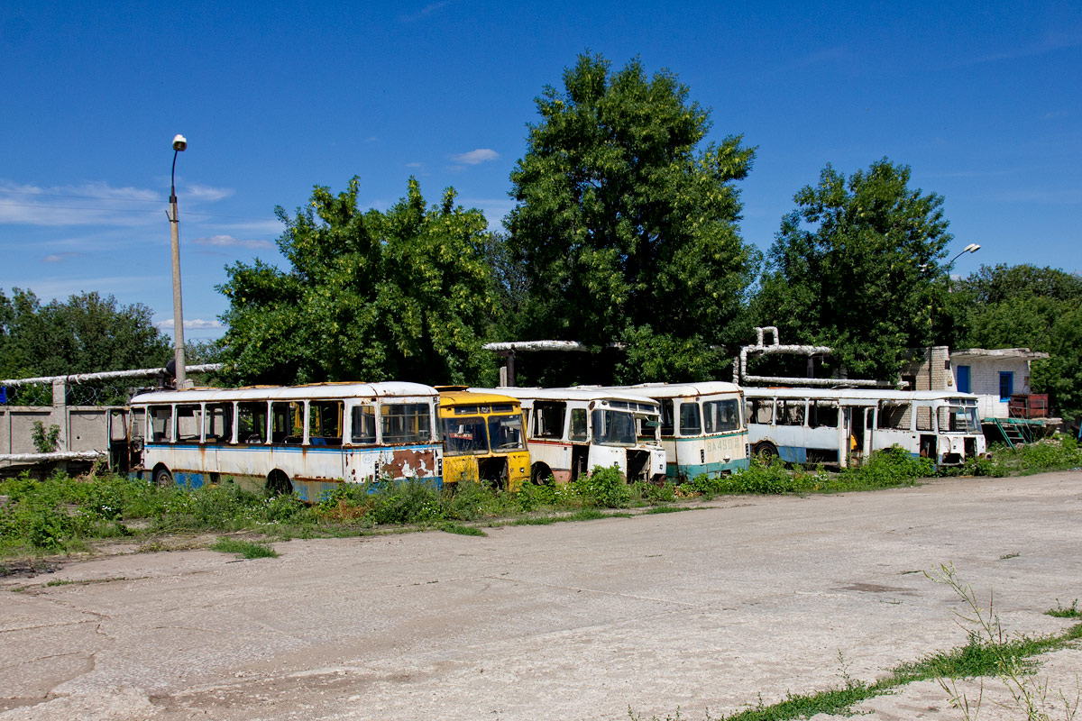 Samara region, LiAZ-677M č. АУ 845 63; Samara region, LiAZ-677M č. ВА 517 63; Samara region, LiAZ-677M č. ВА 515 63; Samara region, LiAZ-677M č. ВА 490 63; Samara region, LiAZ-677M č. ВА 504 63; Samara region — Bus parks