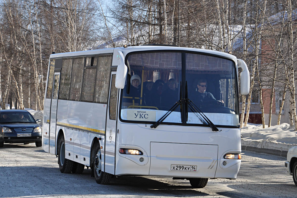 Саха (Якутия), КАвЗ-4235-42 № Х 299 КУ 14