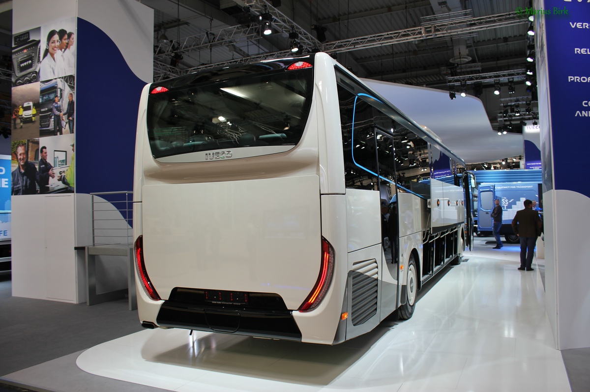 Бавария, IVECO Evadys 13M № Evadys; Нижняя Саксония — IAA Nutzfahrzeuge 2016