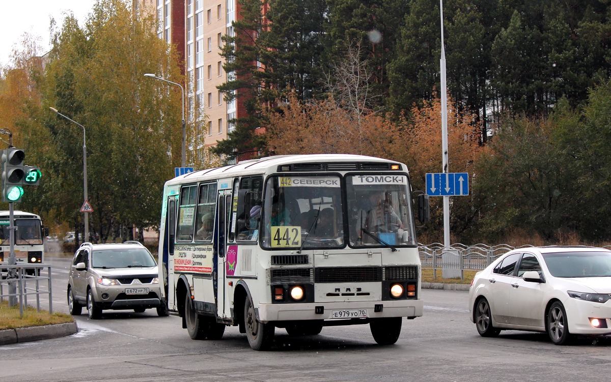 Томская область, ПАЗ-32054 № Е 979 УО 70