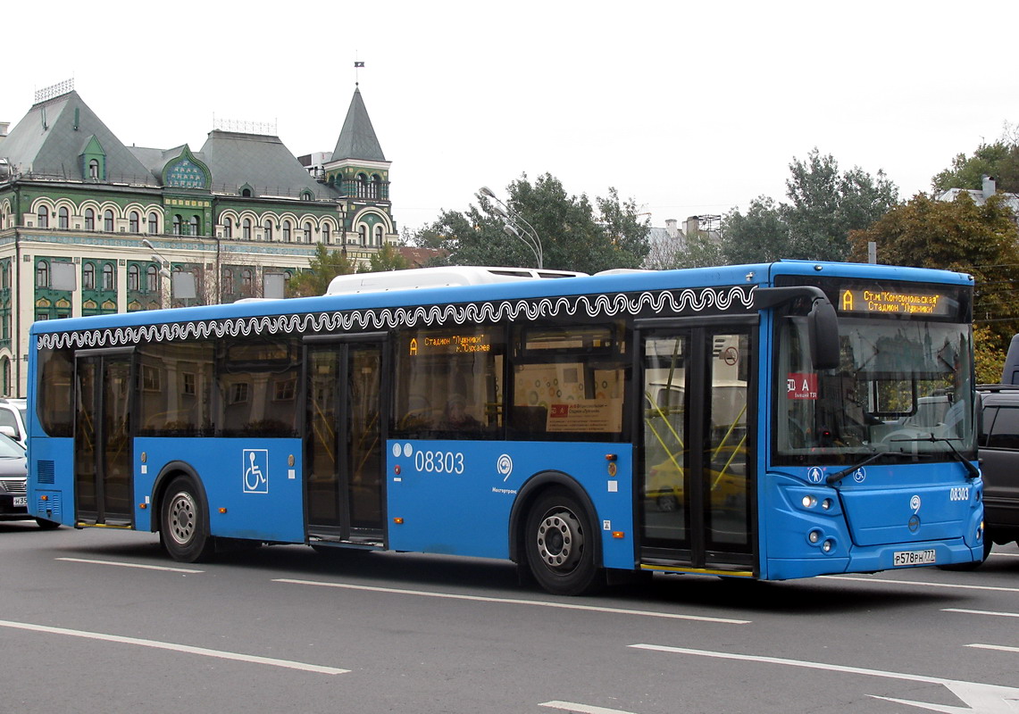 Moskva, LiAZ-5292.22 (2-2-2) č. 08303