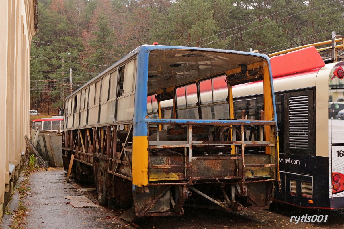 Lithuania, Ikarus 260.37 # 607