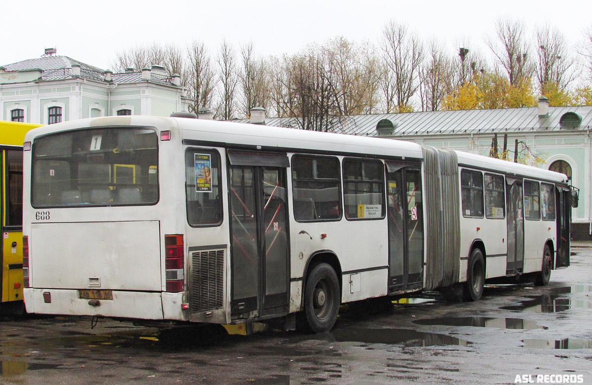 Псковская область, Mercedes-Benz O345G № 688