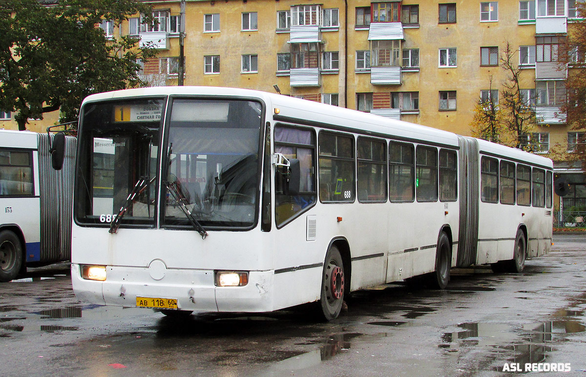 Псковская область, Mercedes-Benz O345G № 688