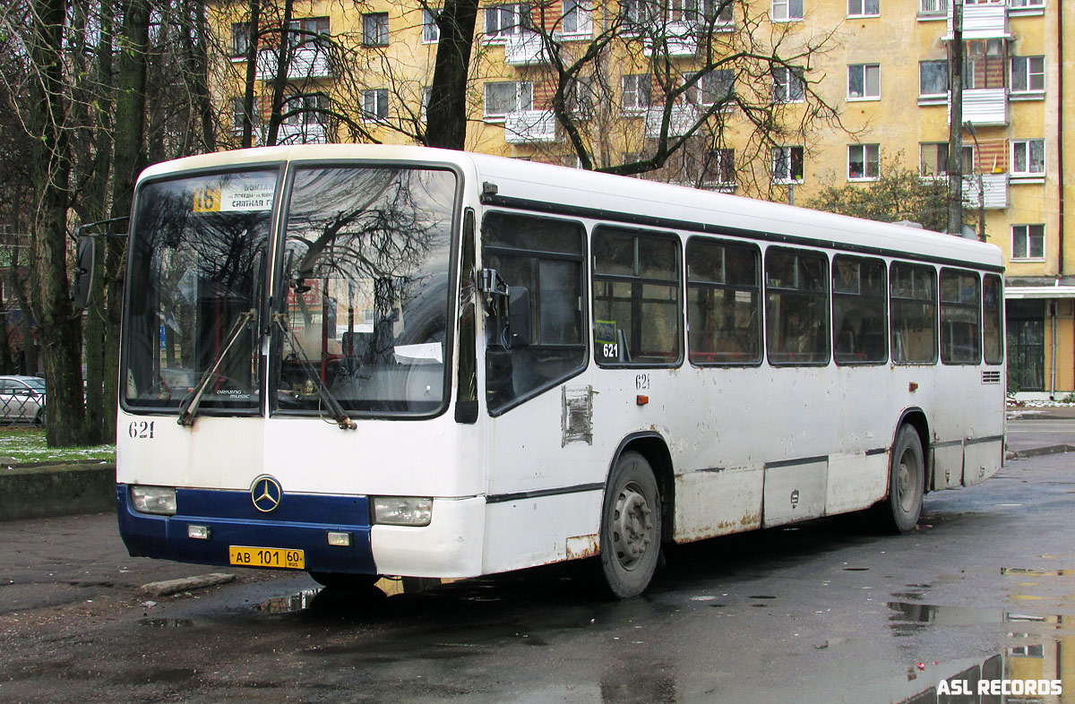 Псковская область, Mercedes-Benz O345 № 621