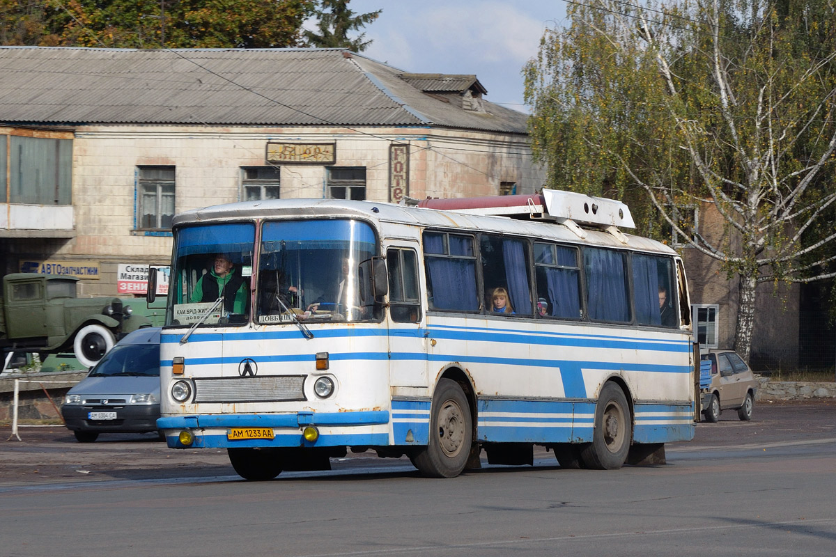 Житомирская область, ЛАЗ-695НГ № AM 1233 AA