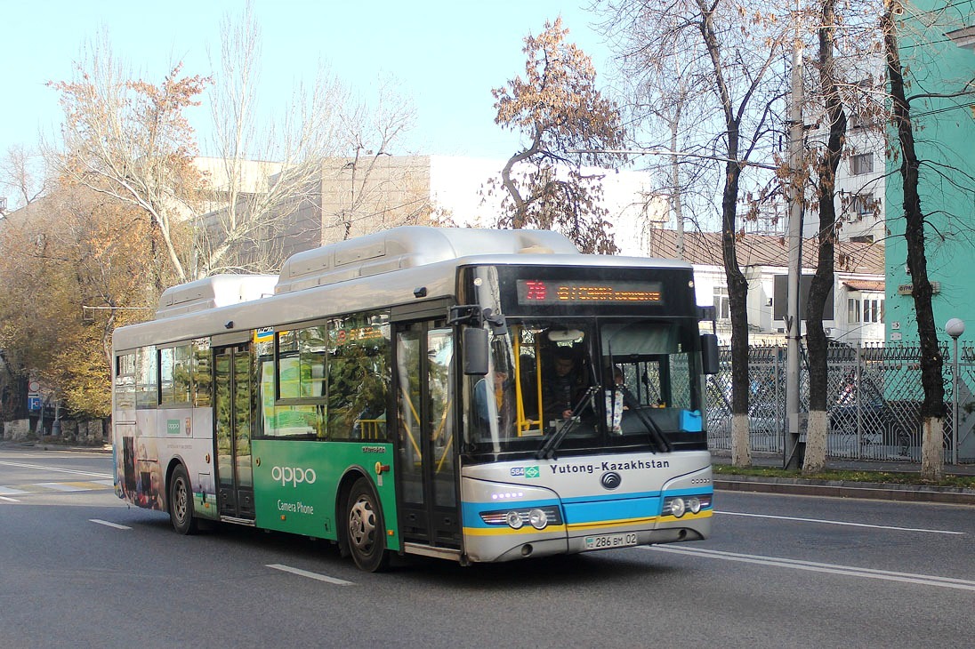 Алматы, Yutong ZK6118HGA № 584