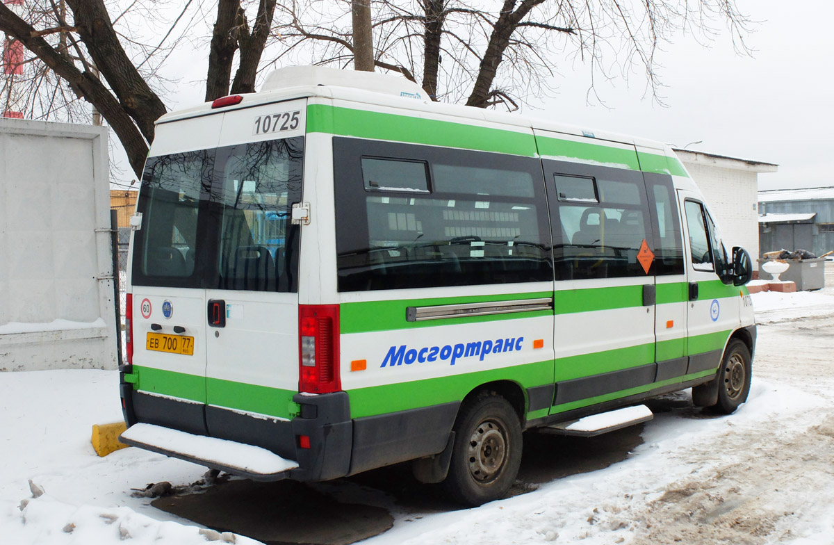 Москва, FIAT Ducato 244 CSMMC-RLL, -RTL № 041073