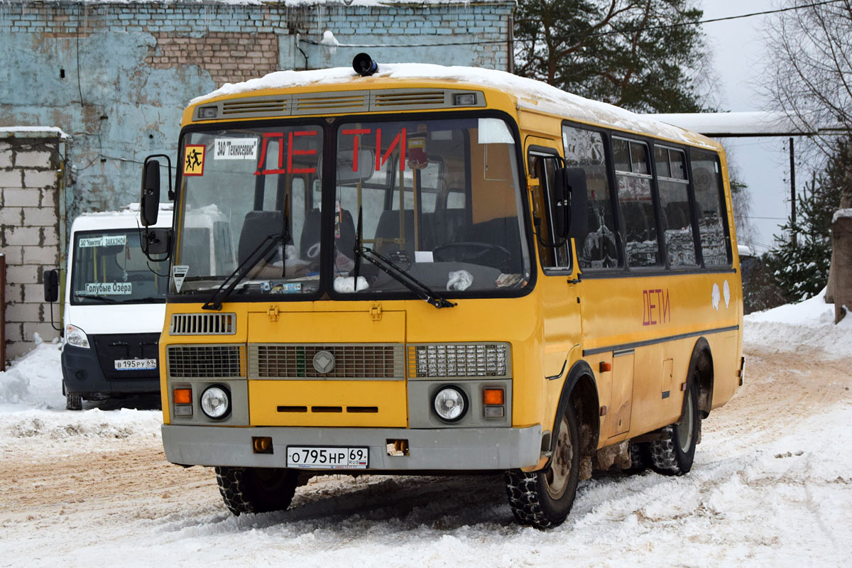 Тверская область, ПАЗ-32053-70 № О 795 НР 69