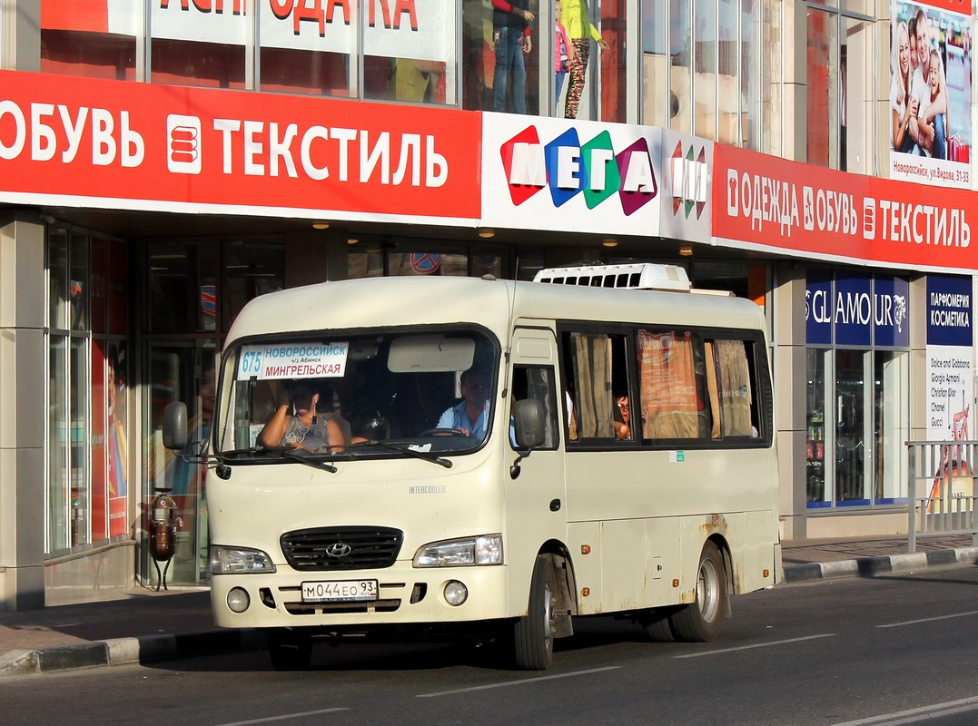 Краснодарский край, Hyundai County SWB C08 (РЗГА) № М 044 ЕО 93